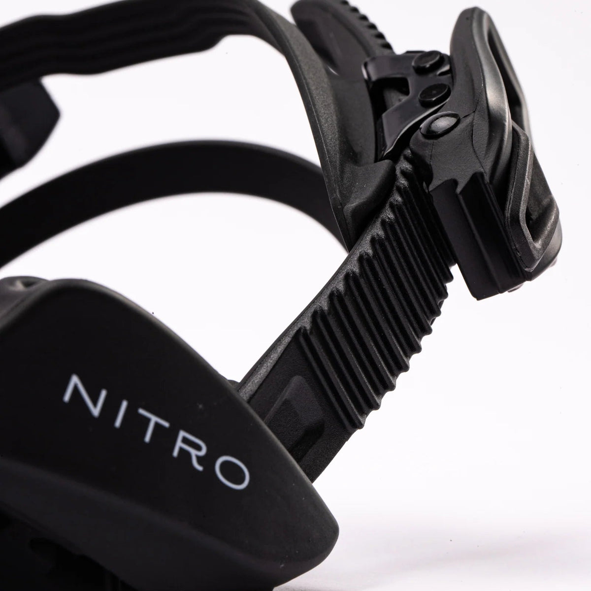 NITRO W Cosmic ultra black w/white bindings