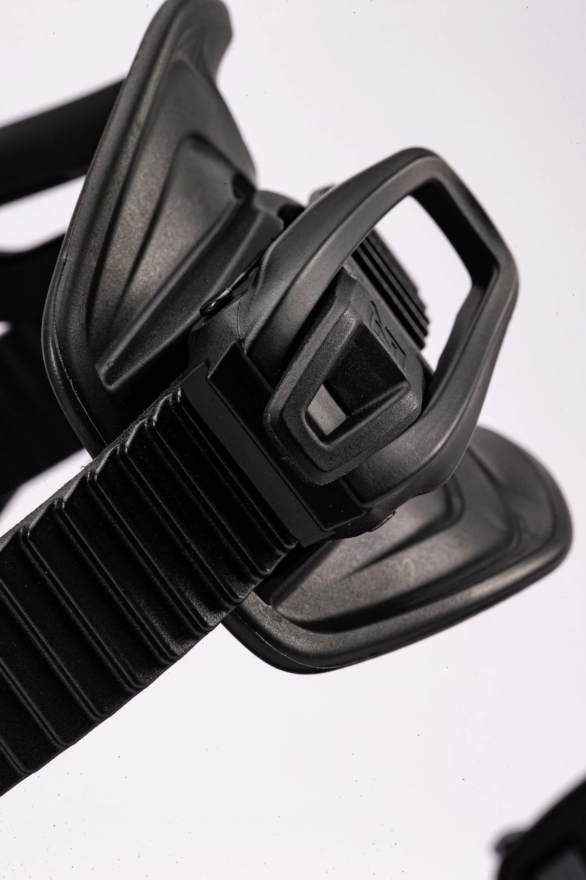 NITRO Talent ultra black binding