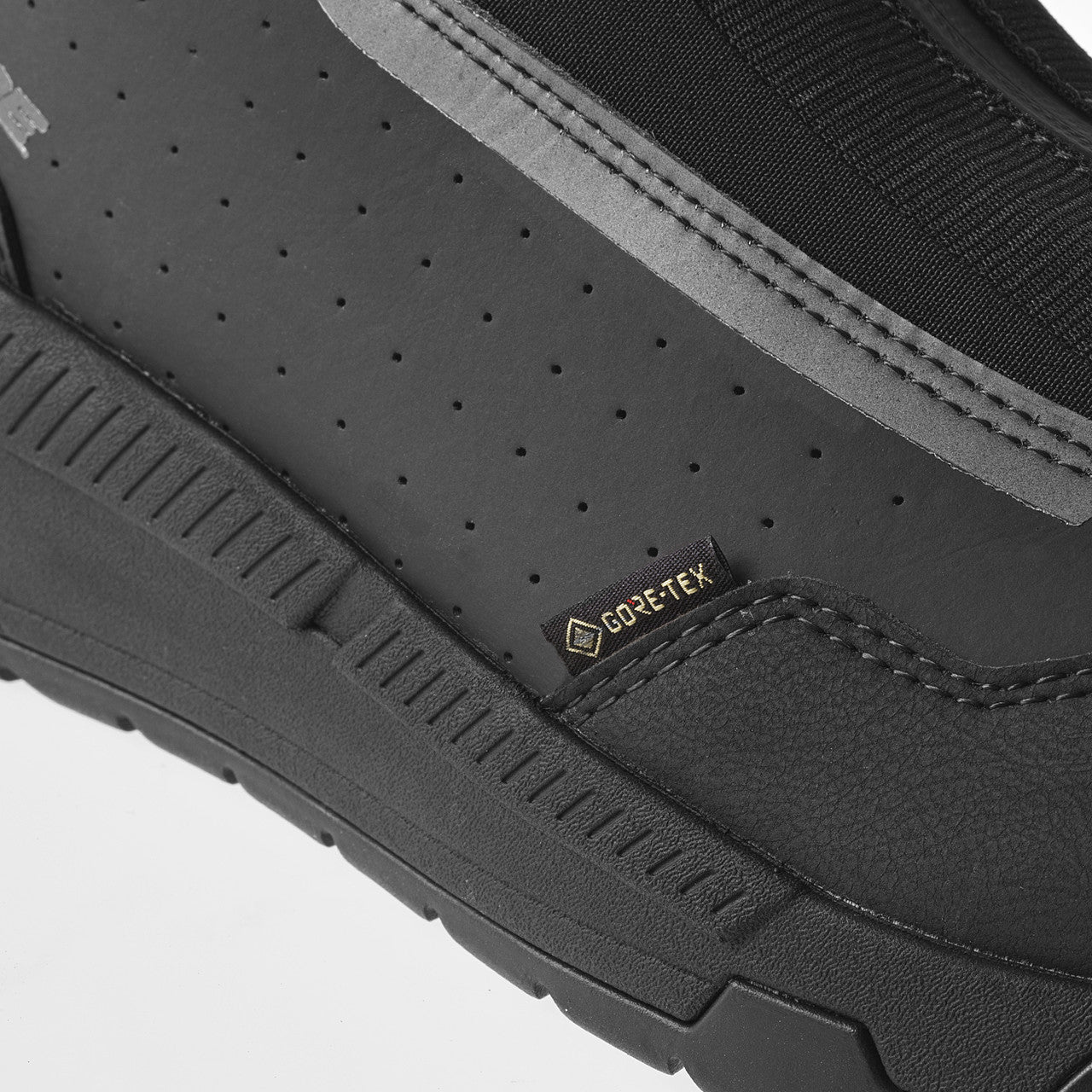 GAERNE shoes G Zion Gore-Tex black