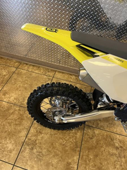 husqvarna-plastmasa-aizm-dublu-sargs-tc-85-23-24-yellow