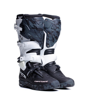 tcx-zabaki-comp-evo-2-michelin-black-white-camo