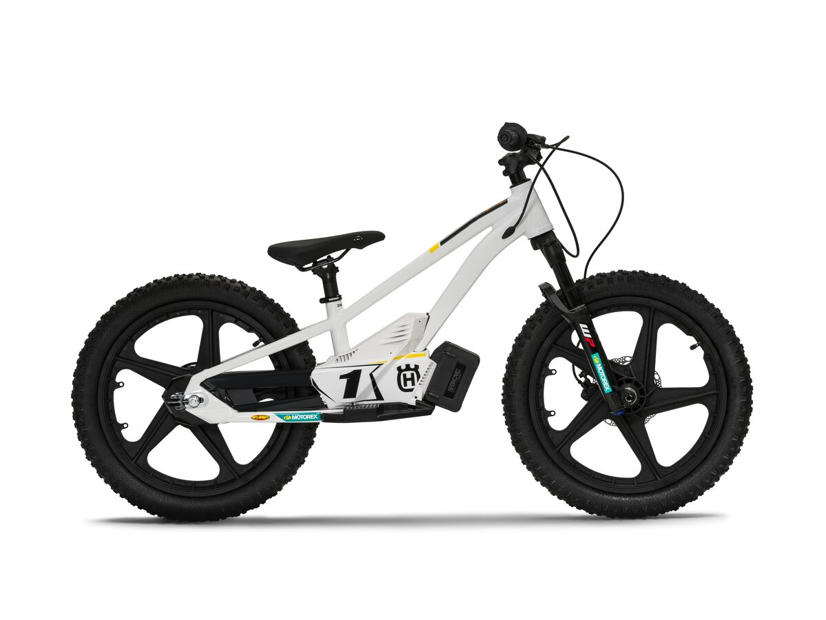 husqvarna-balansa-velo-ee1-20-23