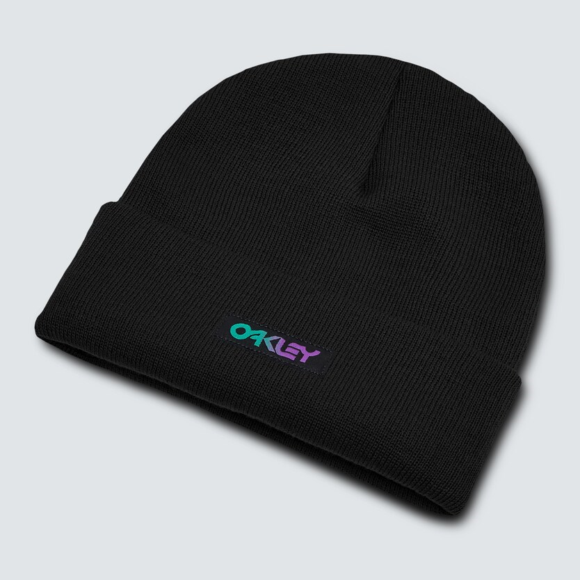 oakley-cepure-ziemas-b1b-gradient-patch-beanie