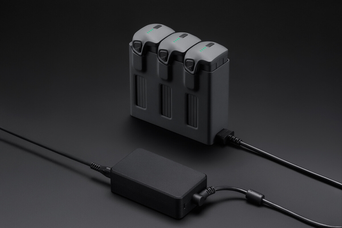 DJI Laddare 240W Strömadapter (EU) Mavic 4 Pro