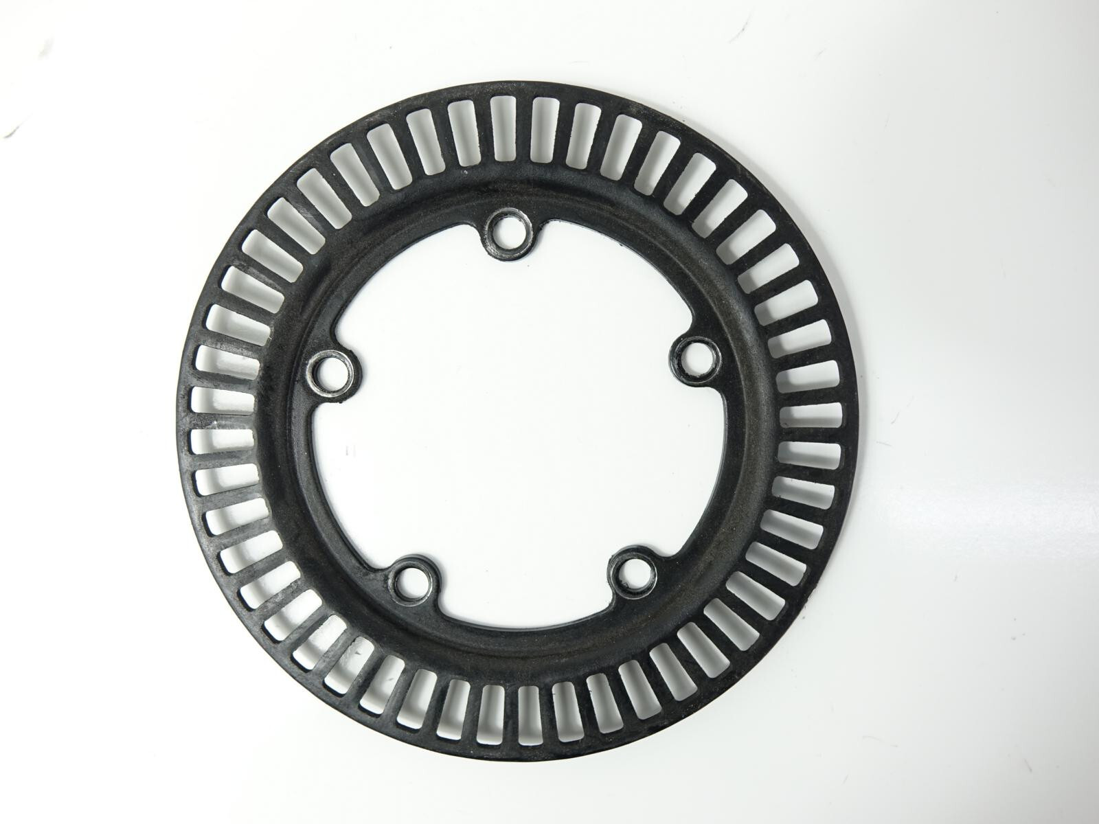 husqvarna-disks-devejs-abs-pr-ratam-svartpilen-vitpilen-401