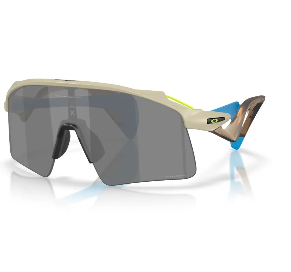 oakley-stunt-wing-matt-sand-grey-w-prizm-black-saulesbrilles