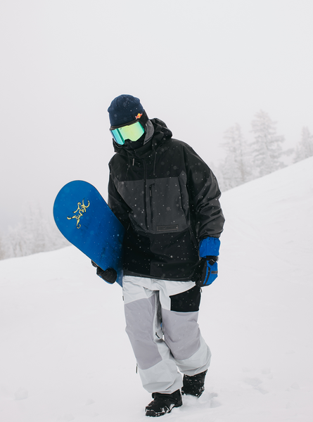 burton-jaka-gore-carbonate-anorak-grey-black