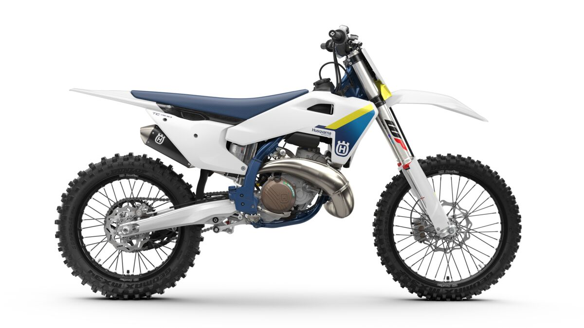 husqvarna-motocikls-tc-300-25