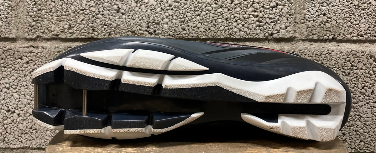 atomic-distancu-sleposanas-zabaki-mover-40