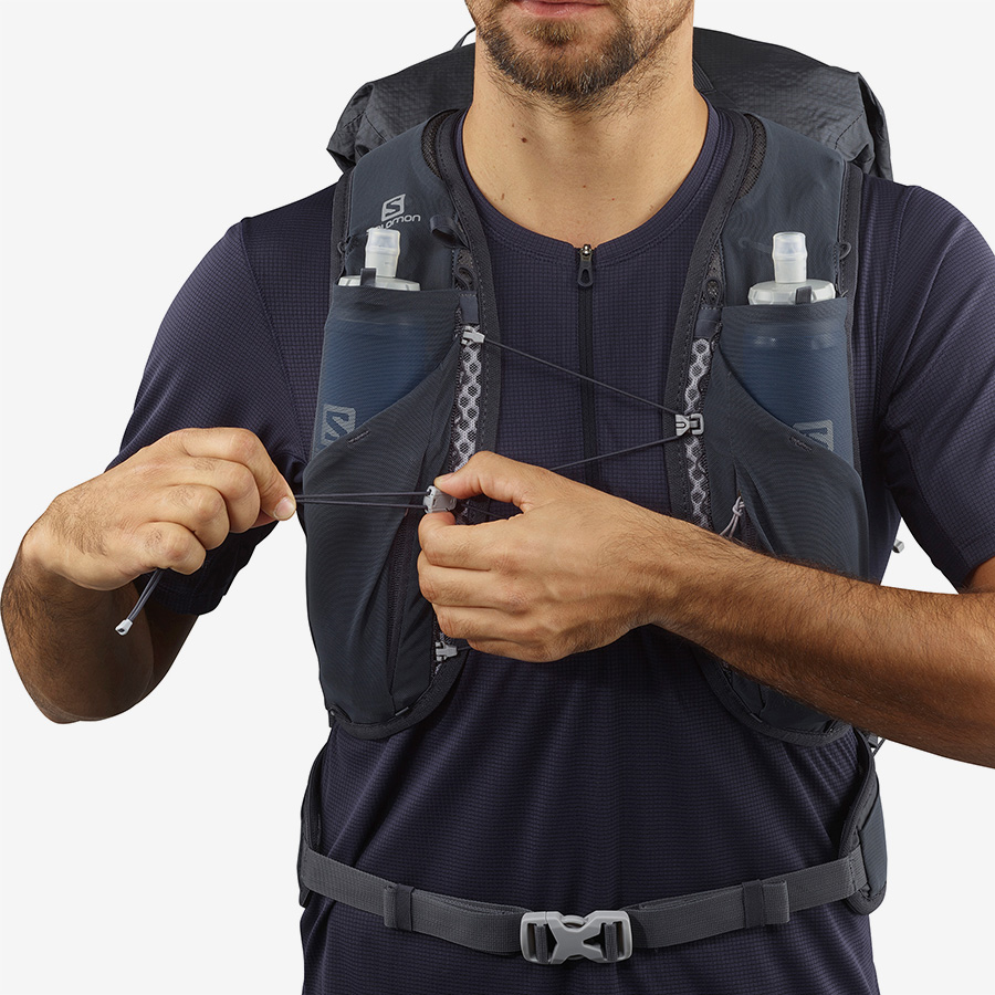 salomon-soma-muguras-ar-hidrantiem-xa-35-set-black-grey