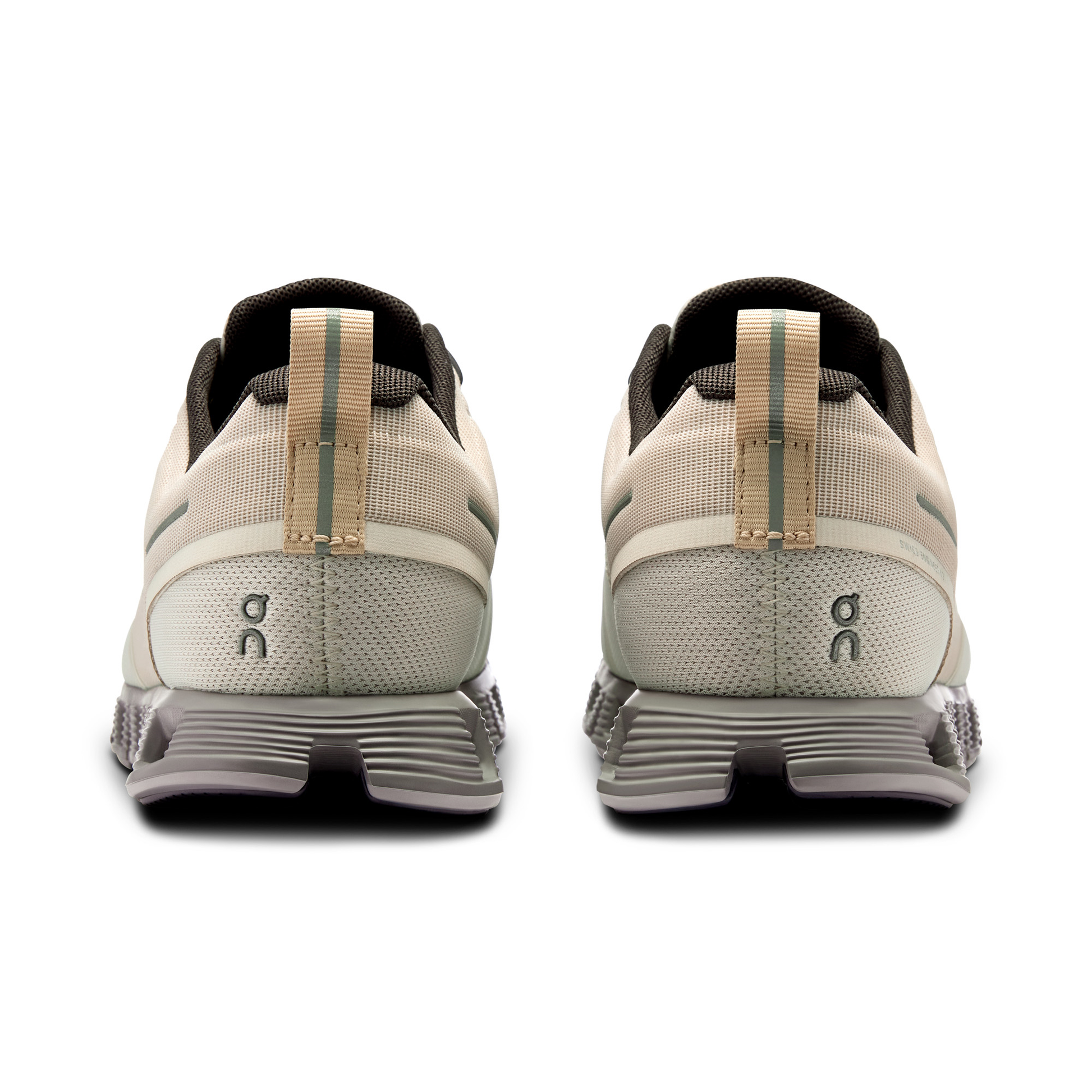 on-apavi-cloud-5-waterproof-w-light-grey-grey