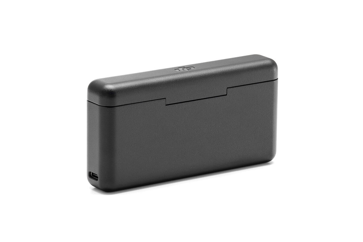 dji-ladetajs-akumulatoram-osmo-action-multifunctional-battery-case-2