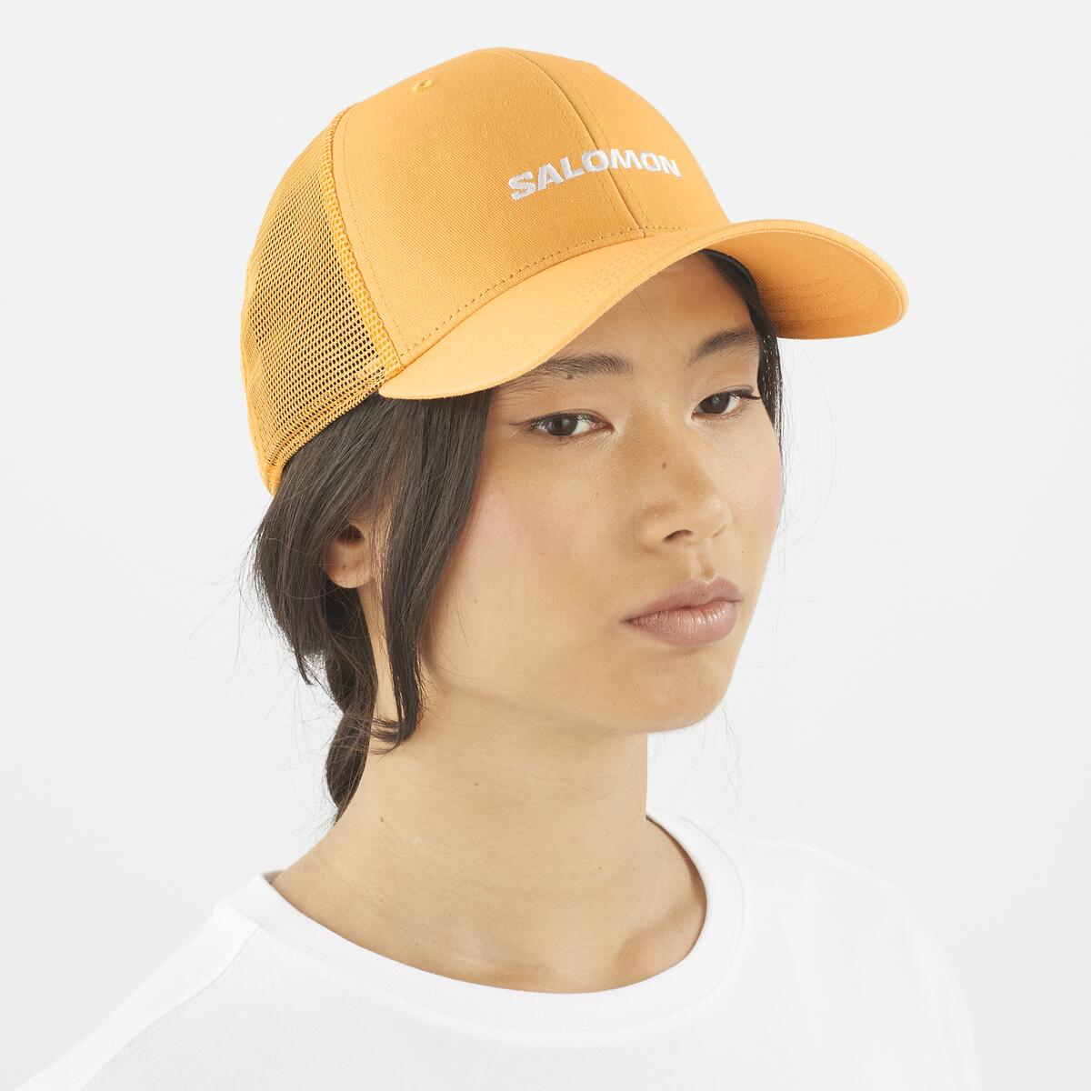 salomon-cepure-ar-nagu-trucker-warm-apricot-yellow