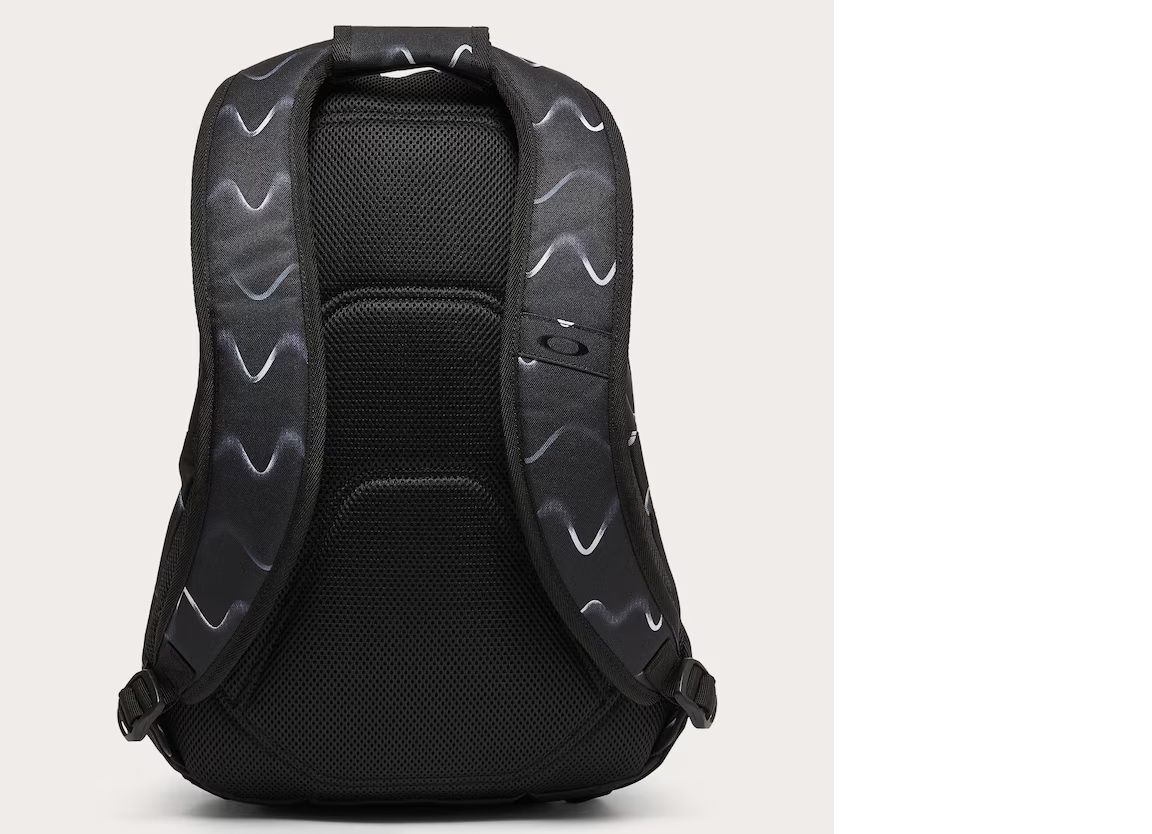 oakley-soma-muguras-primer-rc-laptop-vanish-lines-black