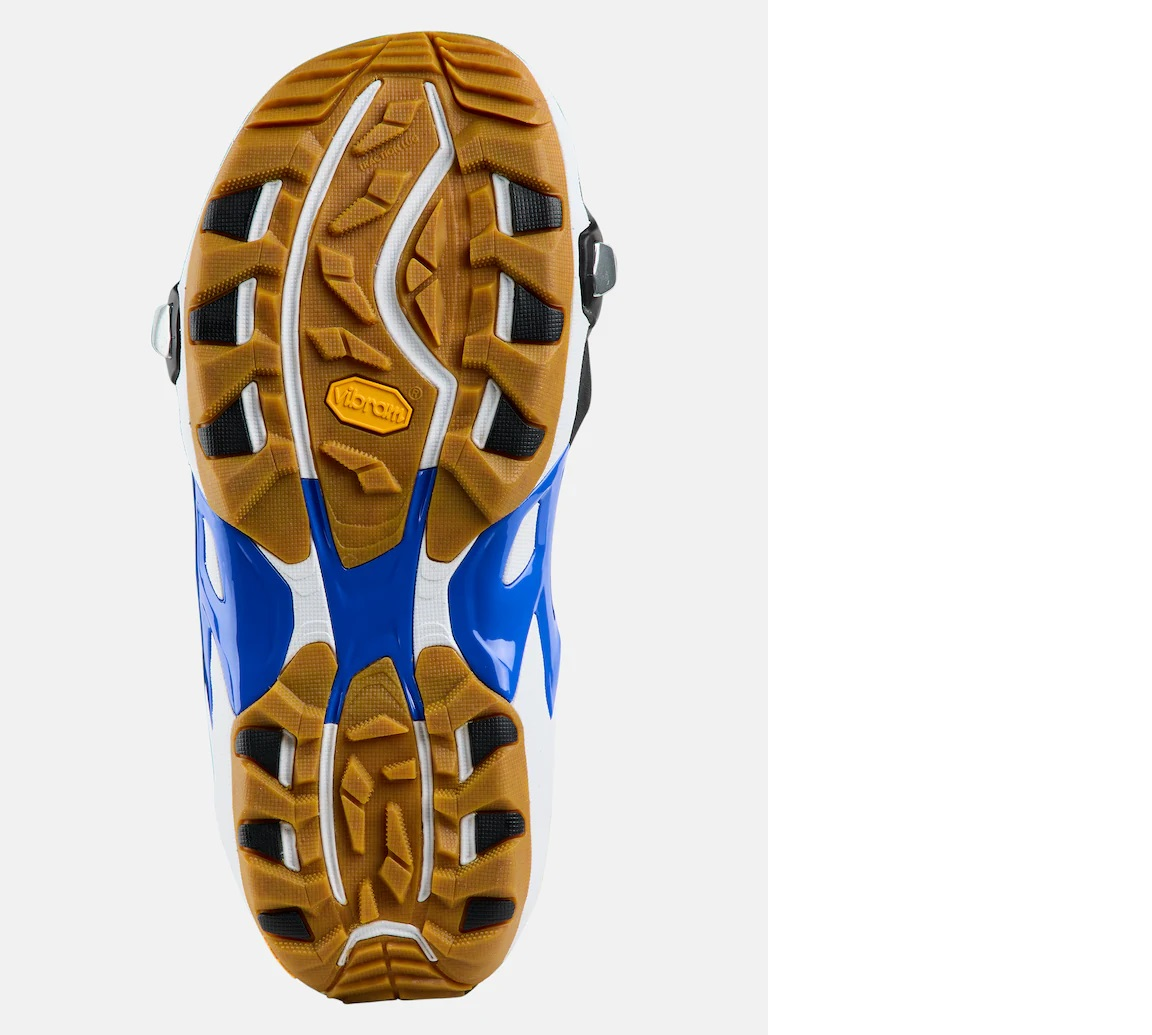 burton-highshot-xpro-step-on-white-zabaki