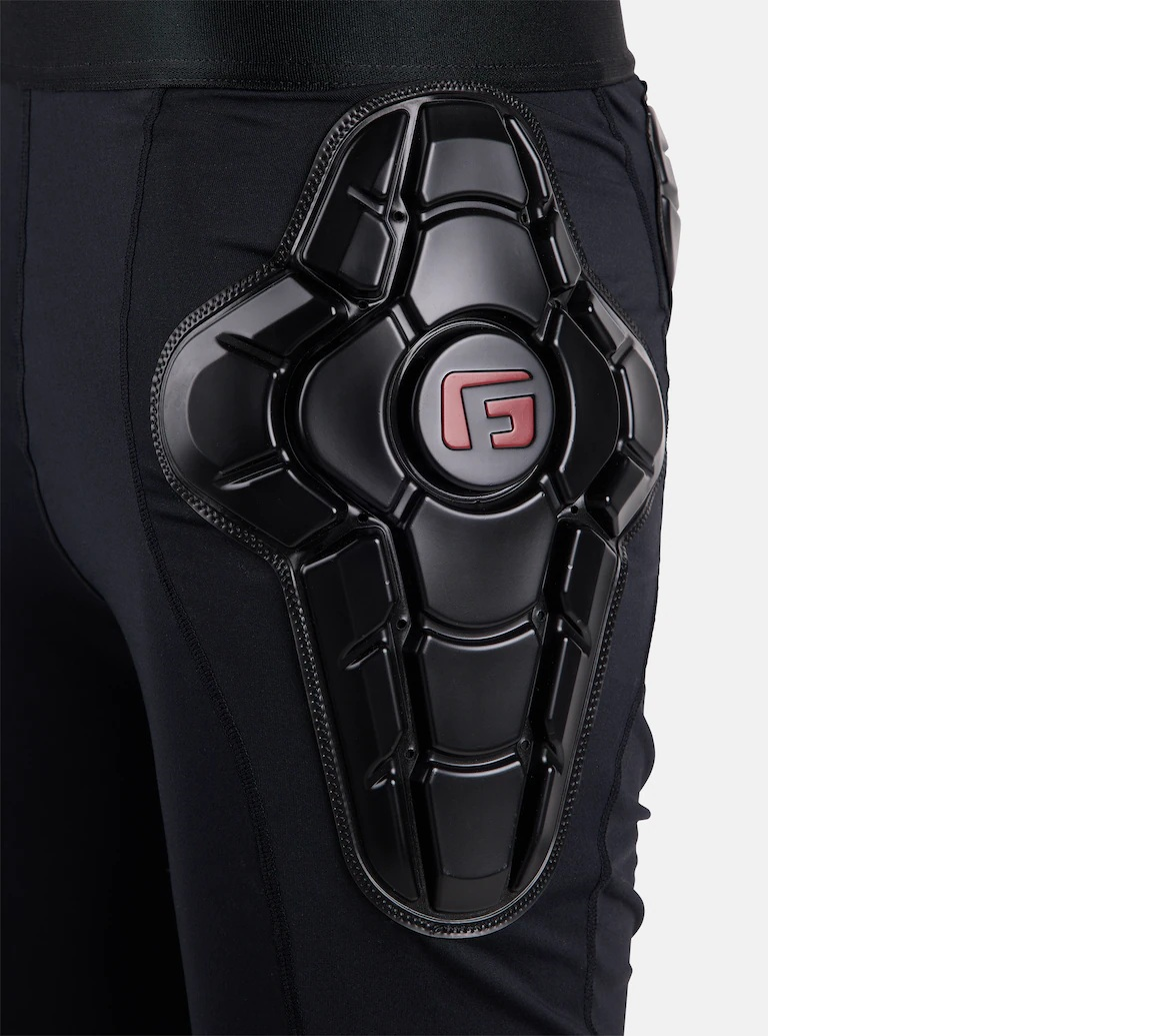 burton-wms-total-impact-shorts-true-black-aizsargsorti
