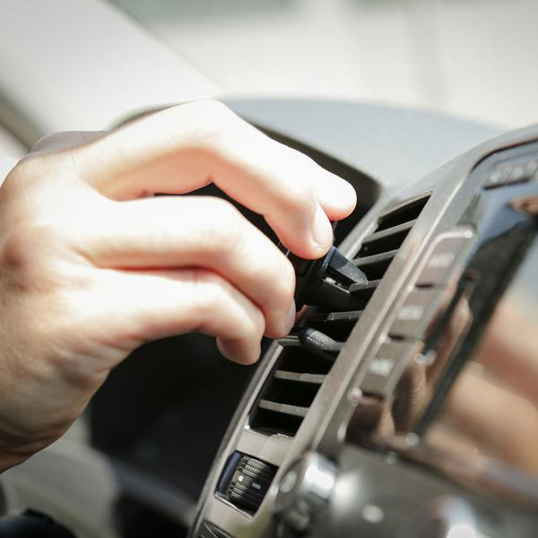 sp-stiprinajums-ventilacijas-reste-vent-mount-snap