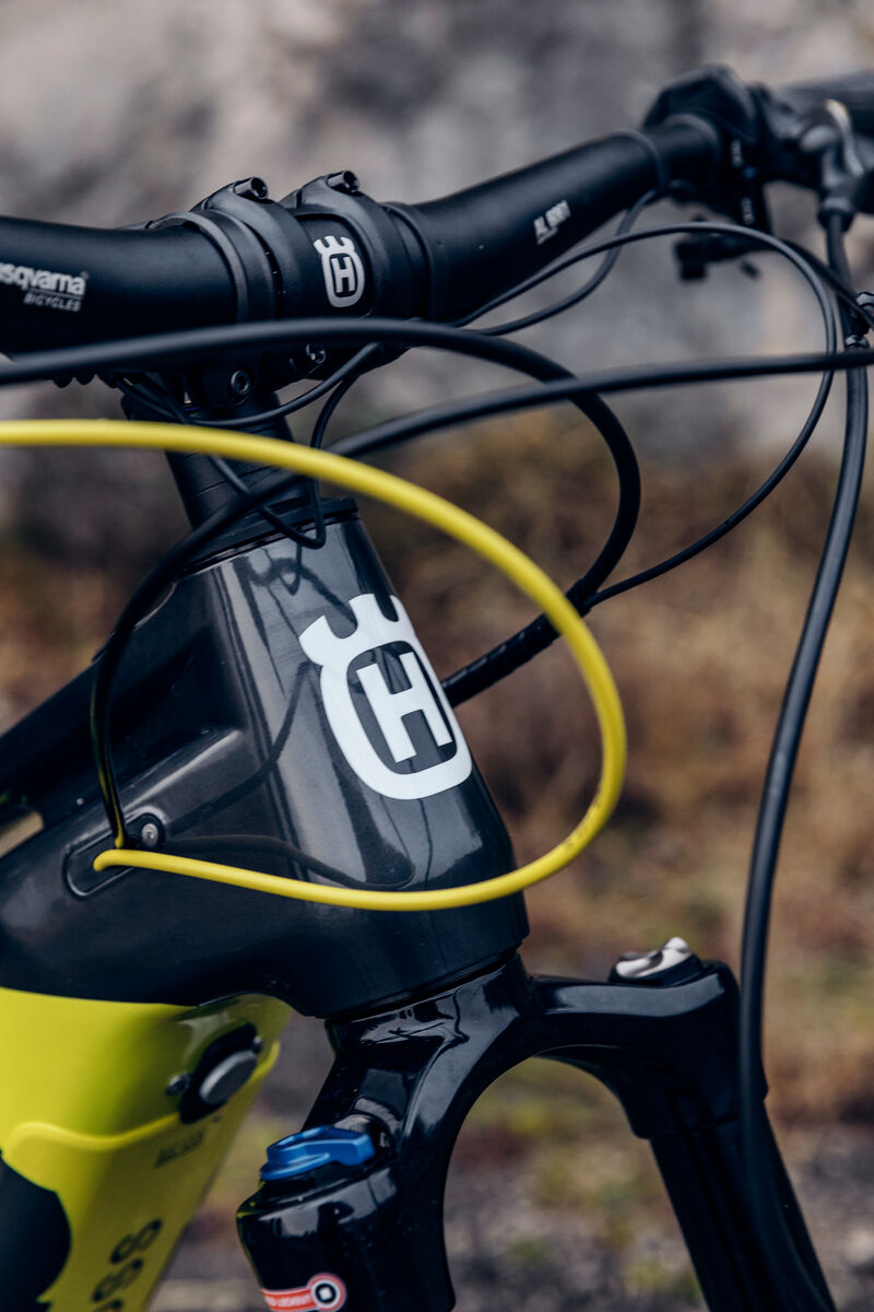 husqvarna-elektro-velosipeds-mountain-cross-mc4-10s-deore-29-27-5-