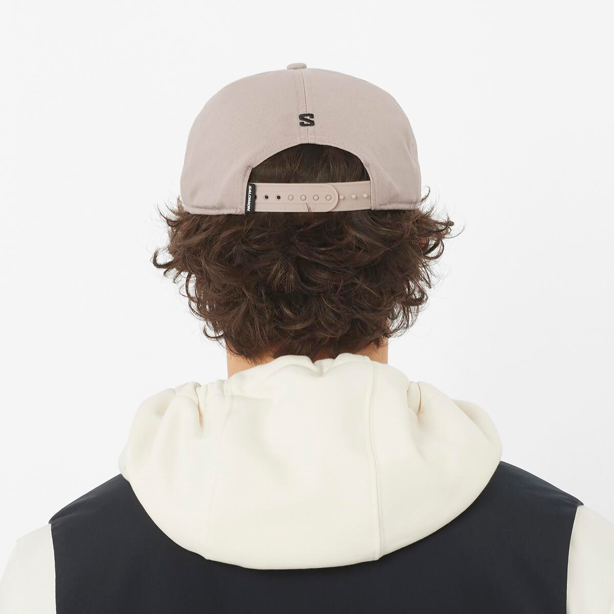 salomon-cepure-ar-nagu-logo-flat-cap-etherea-grey