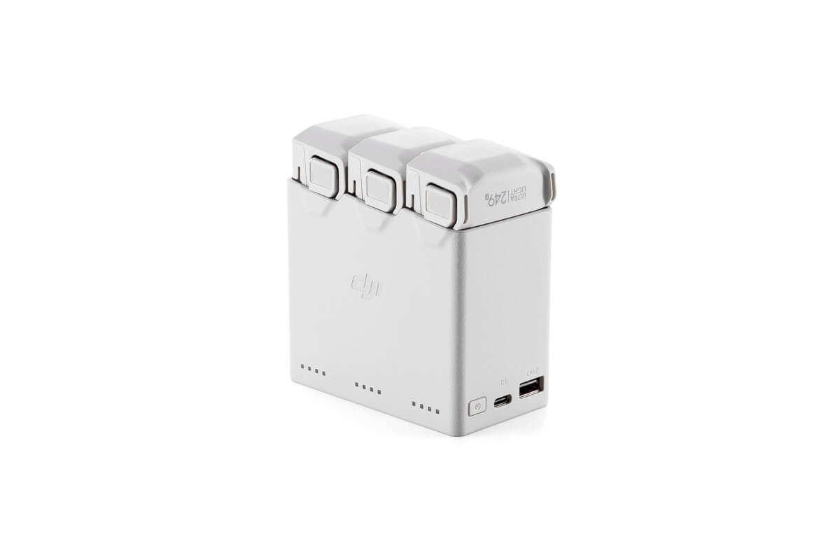 dji-ladetajs-akumulatoram-two-way-charging-hub-neo