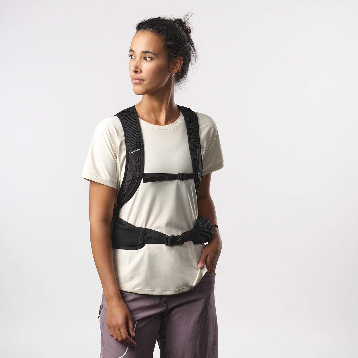 salomon-soma-muguras-aerotrek-50-black