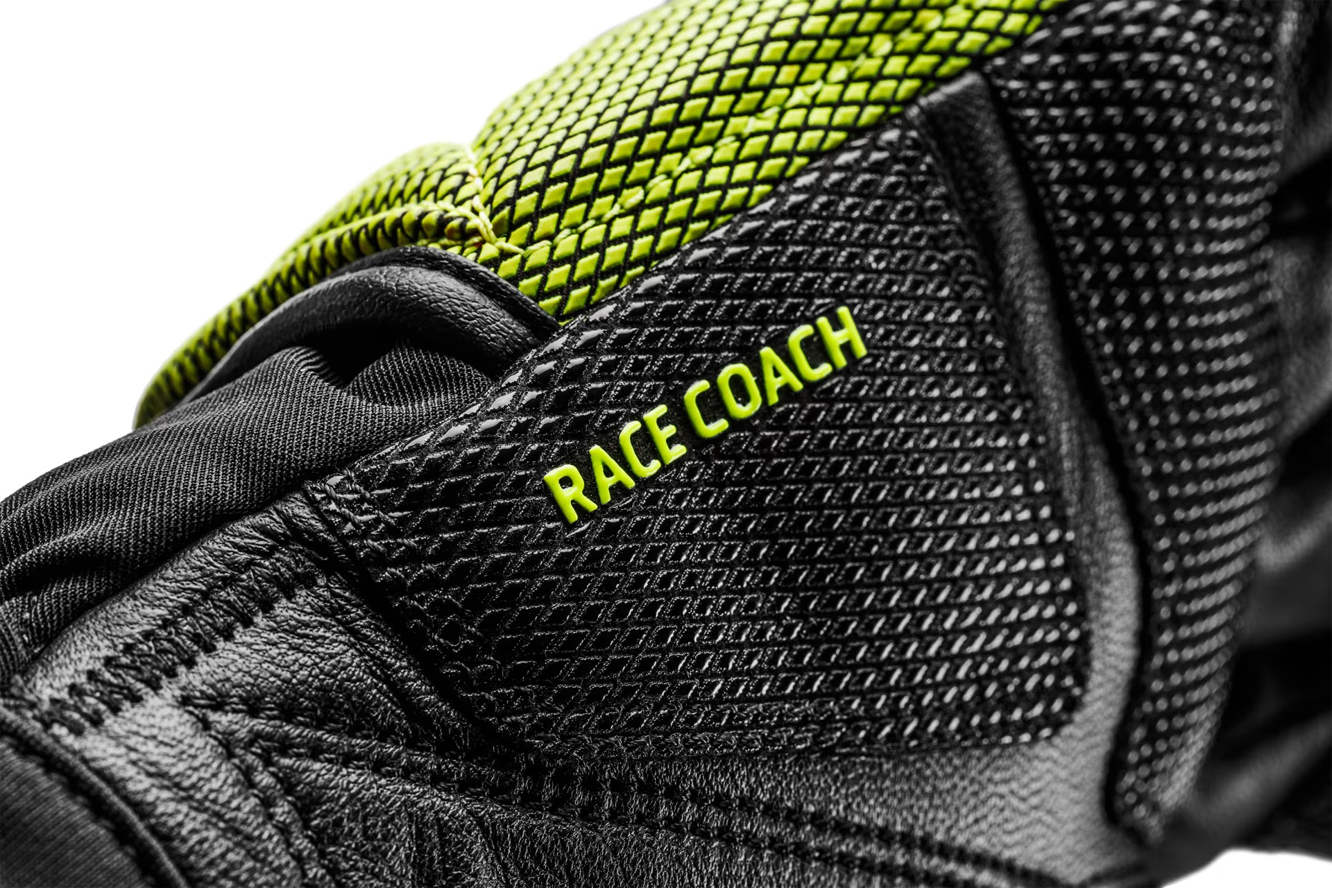 leki-wcr-coach-3d-black-ice-yellow-cimdi