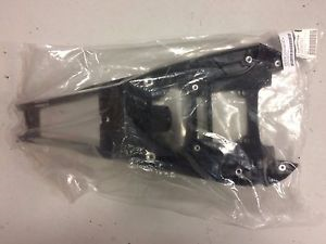 husqvarna-plastmasa-pusramja-augseja-dala-125-501-14-16