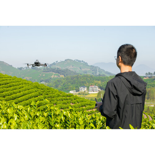 dji-drons-mavic-3-multispectral-universal-basic-combo