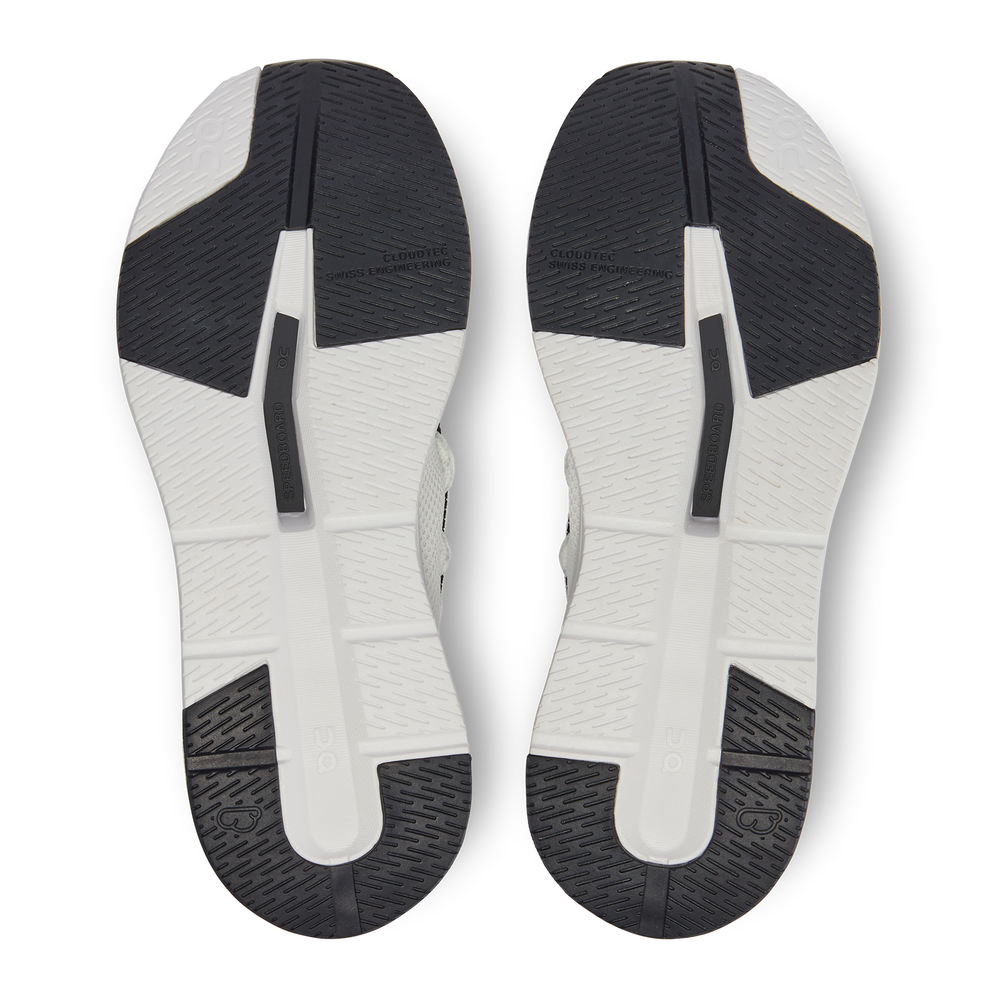 on-apavi-cloudeasy-w-white-black