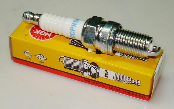 NGK-service DCPR8E