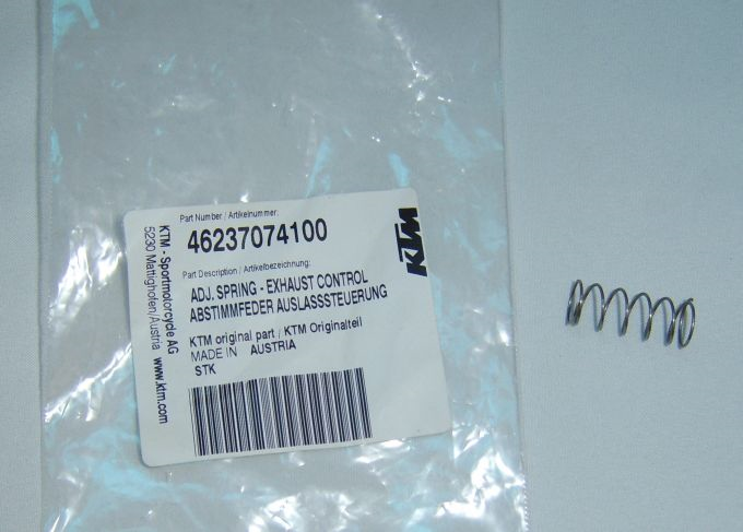 husqvarna-atspere-izpl-varstam-2t-tc-65-17-23