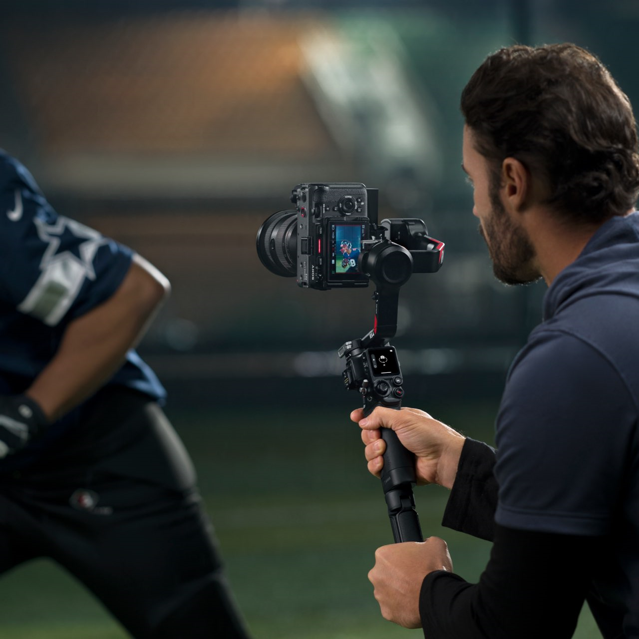 ronin-rs-4-stabilizators-videokamerai