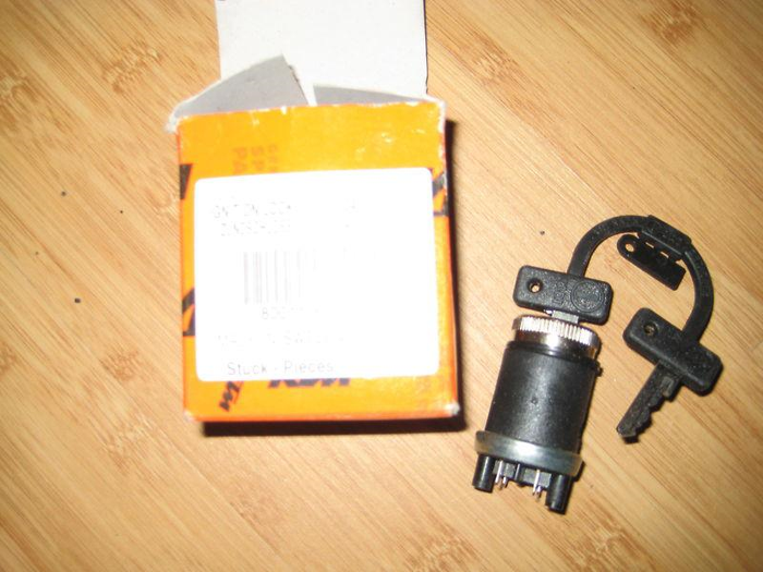 HUSABERG ignition key switch with key FS/FE 450 '04