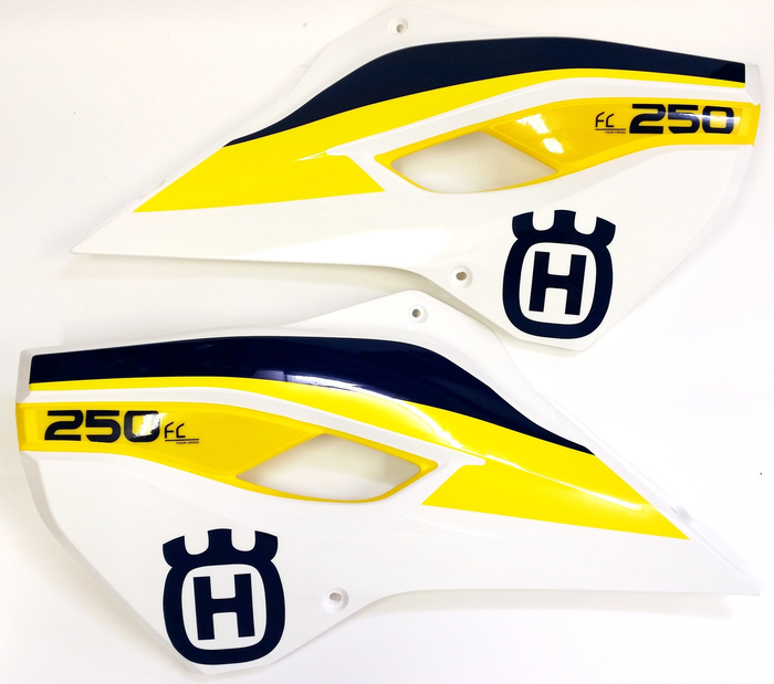 HUSQVARNA plastkit strålkastarsidor TC/FC 125/450 '15