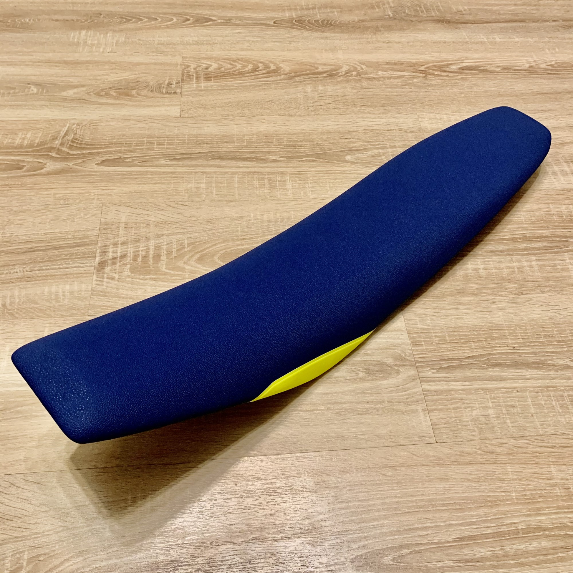 husqvarna-sedeklis-21-blue