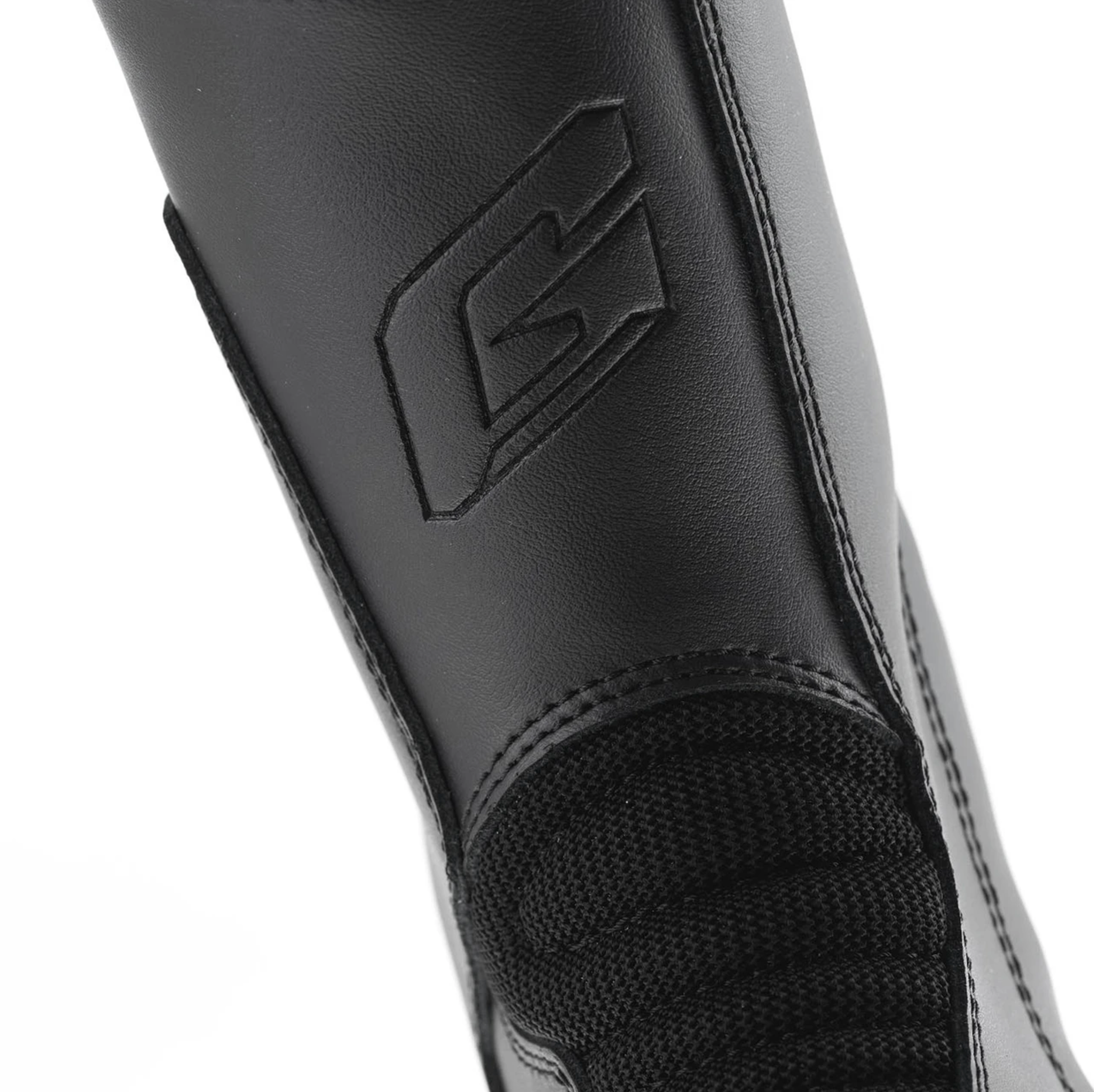 GAERNE Yuma Aquatech black boots