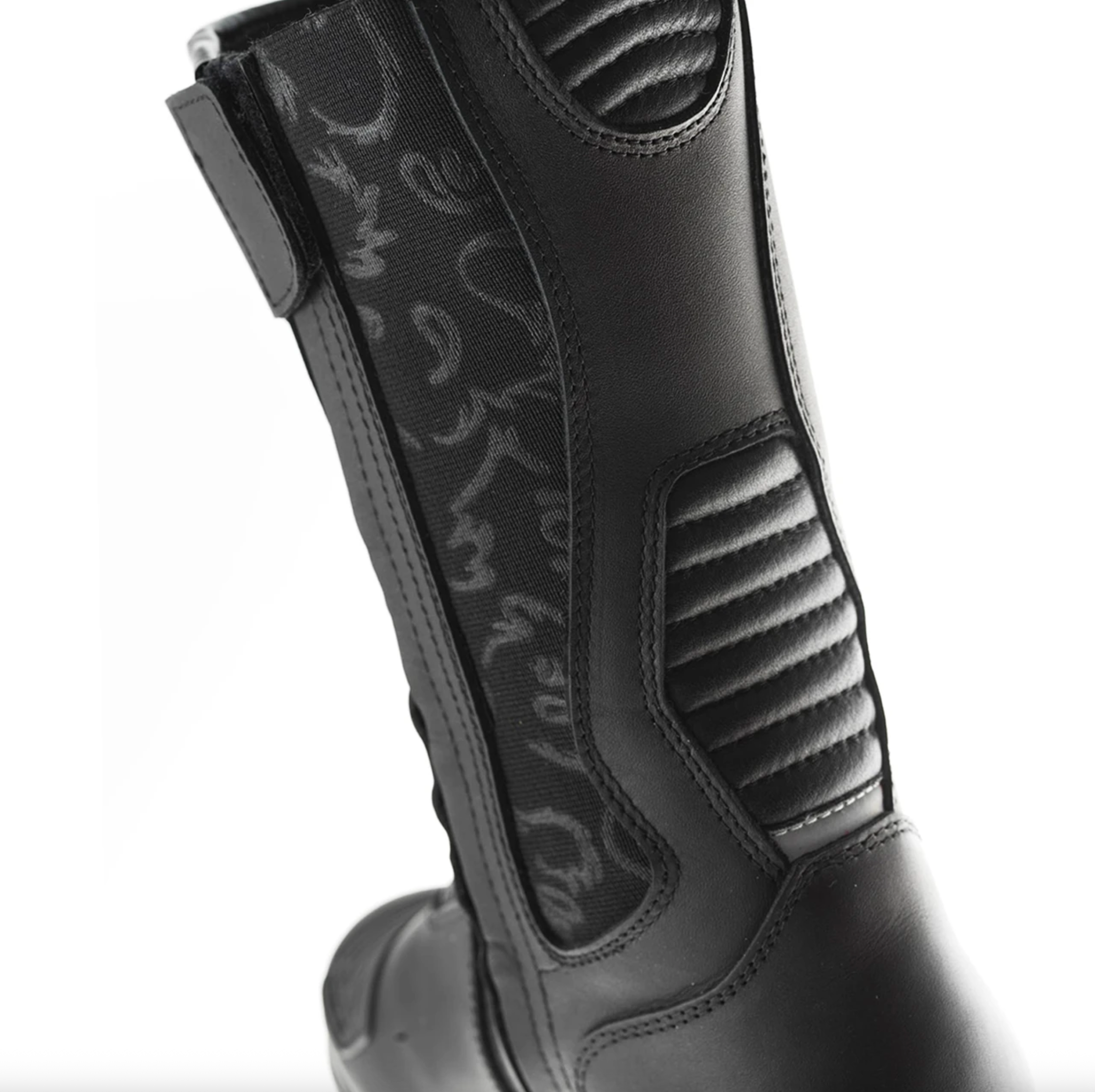 GAERNE Black Rose Gore-Tex boots black