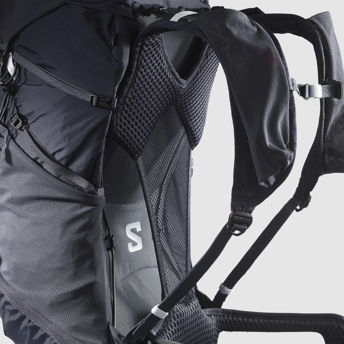 SALOMON ryggsäck Aerotrek 38 W mörkblå