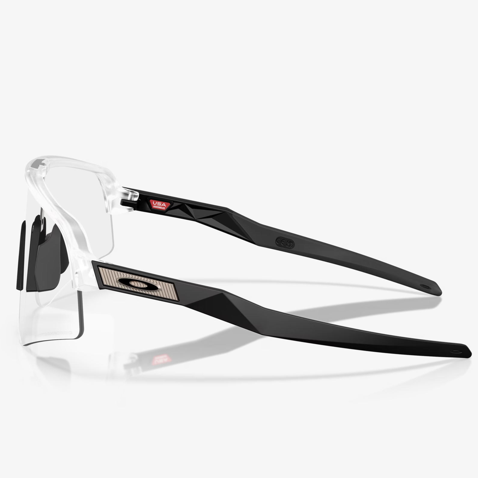 OAKLEY sunglasses Sutro Lite Sweep matt clear w/photochromic