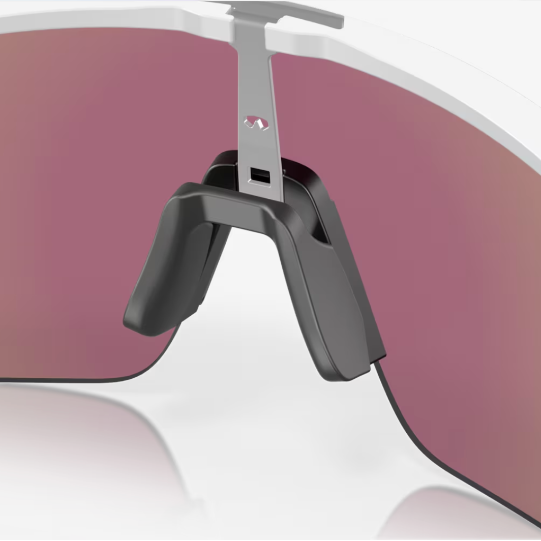 OAKLEY solglasögon Sutro Lite matt vit med prizm sapphire