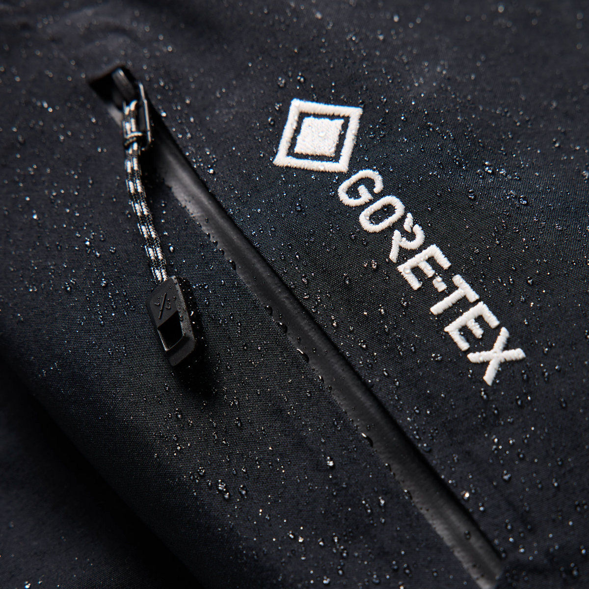 BURTON-jacka W AK Gore Cyclic JKT true black