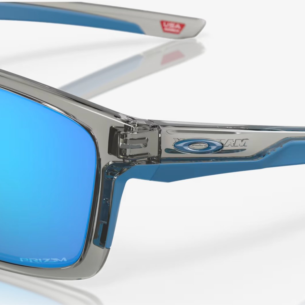 OAKLEY solglasögon Mainlink grå bläck med svart safir