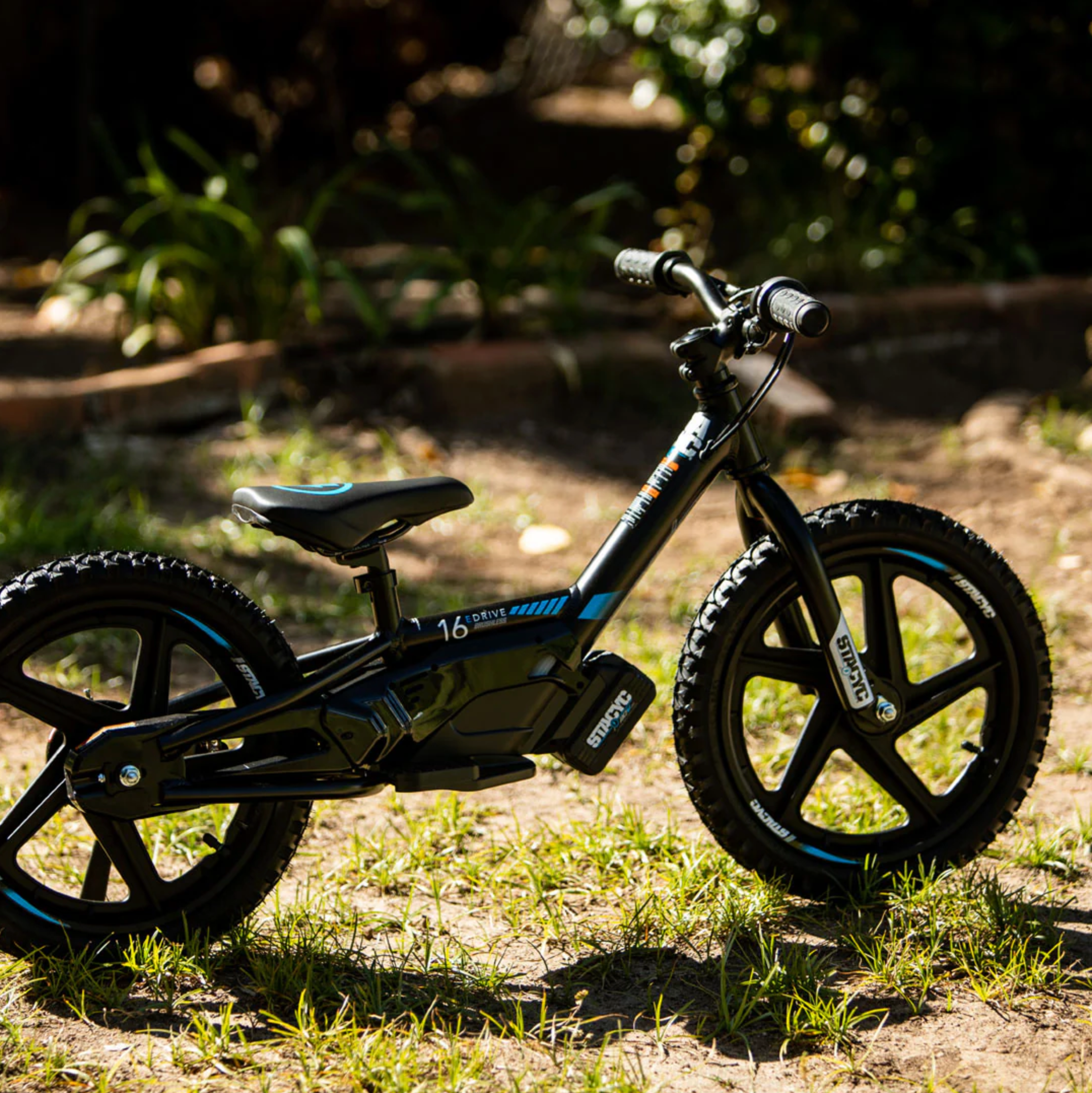STACYC balance bike 16 eDrive '25