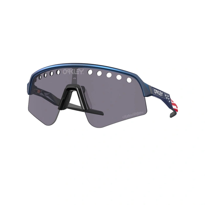 OAKLEY sunglasses Sutro Lite Sweep TLD blue colorshift w/prizm grey